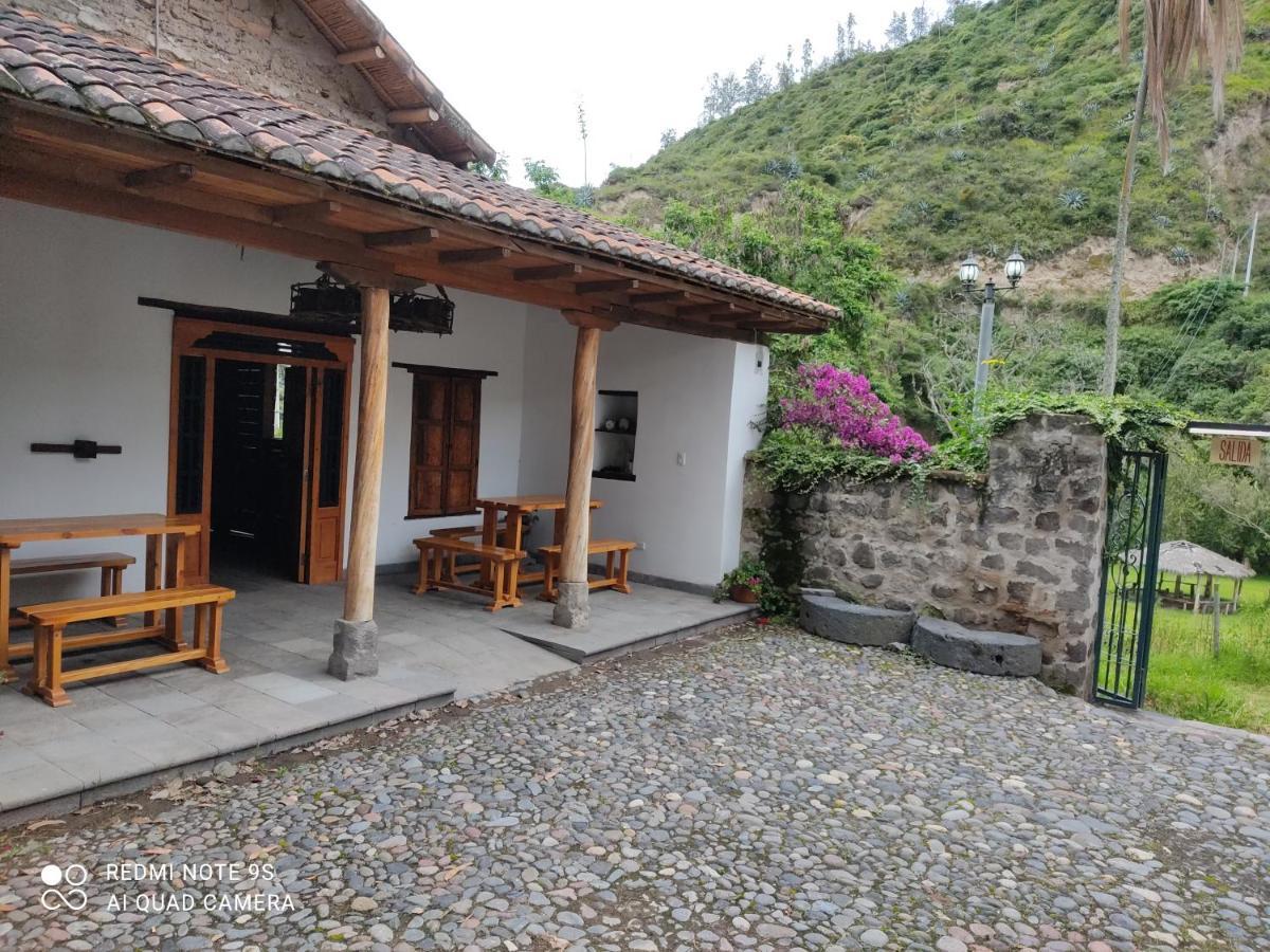 Casa Hacienda El Molino, Aeropuerto Hotel Quito Exterior photo